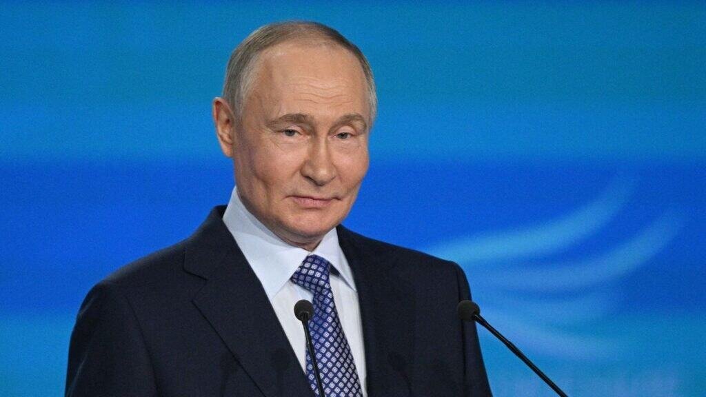Putin giving a speech
